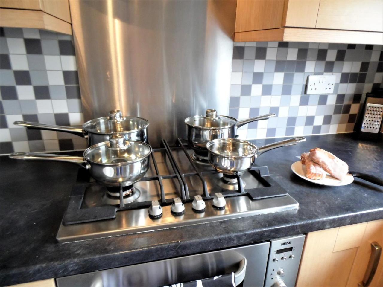 Apartamento The Upper Craigour Royal Infirmary House Edimburgo Exterior foto